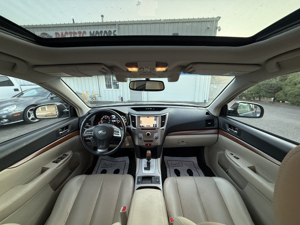 Used 2013 Subaru Outback 2.5i Limited AWD/4WD image 17