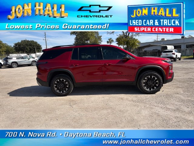 Used 2025 Chevrolet Traverse Z71 w/ Enhanced Driving Package AWD/4WD image 13