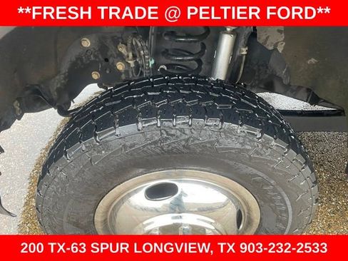 Used 2017 Ford F350 XLT w/ XLT Premium Package image 4