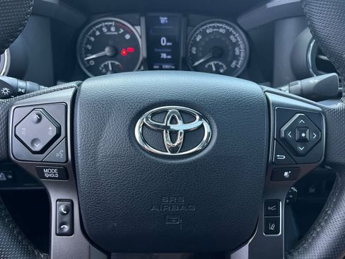 Used 2020 Toyota Tacoma TRD Pro AWD/4WD image 24