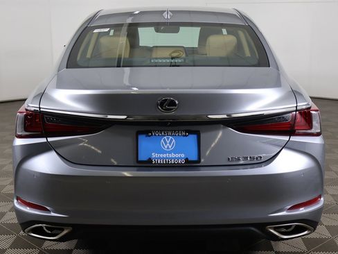 Used 2023 Lexus ES 350 w/ Premium Package image 13
