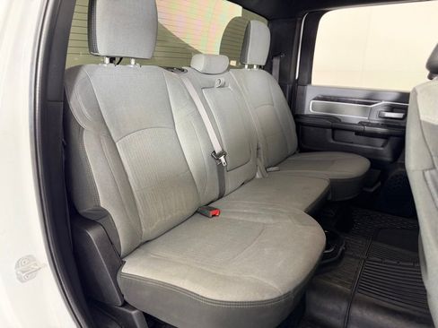 Used 2022 RAM 2500 Big Horn w/ Level 1 Equipment Group image 31