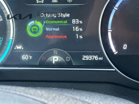 Certified 2022 Kia Niro EX FWD image 28