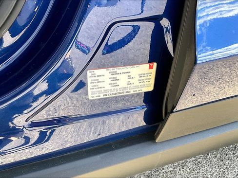Used 2016 Tesla Model X 90D AWD/4WD image 34