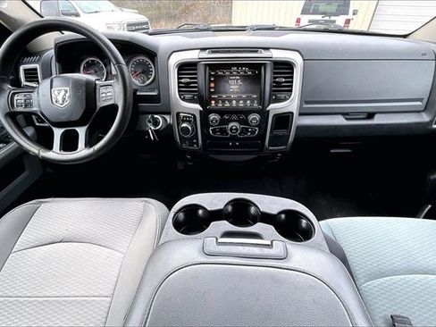 Used 2017 RAM 1500 Classic SLT image 7