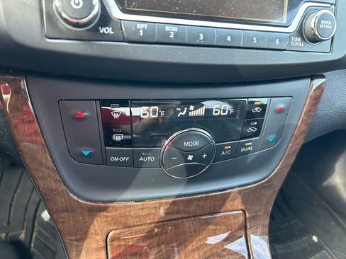 Used 2015 Nissan Sentra SL FWD image 27