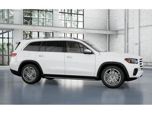 Used 2026 Mercedes-Benz GLS 450 4MATIC image 13