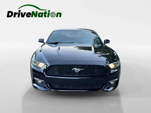 Used 2015 Ford Mustang Coupe image 2