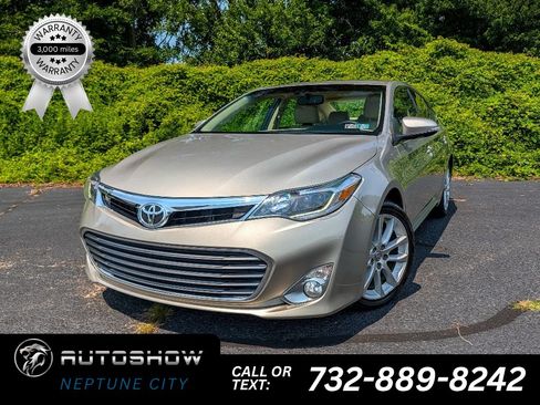 Used 2015 Toyota Avalon Limited FWD image 1