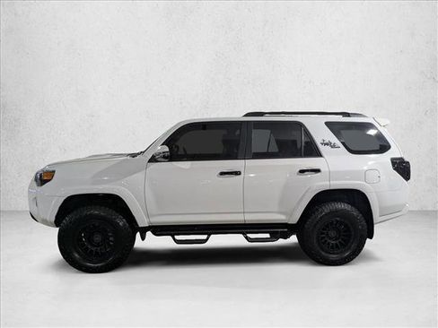 Used 2023 Toyota 4Runner TRD Off-Road Premium image 9