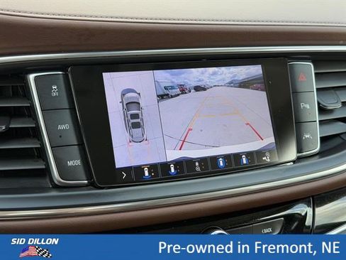 Used 2021 Buick Enclave Avenir w/ Avenir Technology Package AWD/4WD image 12