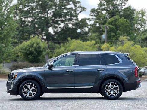 Used 2020 Kia Telluride EX FWD image 8