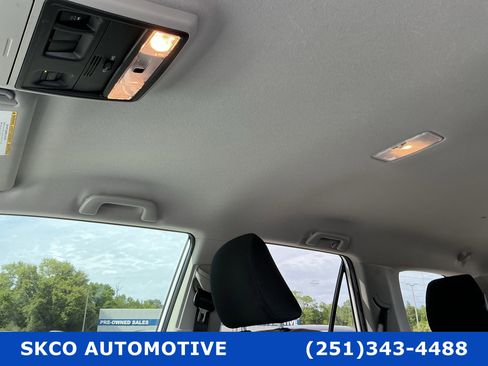 Used 2022 Toyota 4Runner SR5 image 27