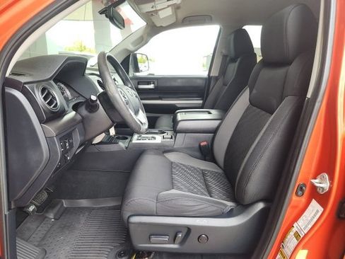Used 2017 Toyota Tundra SR5 w/ TRD Off Road Package AWD/4WD image 17
