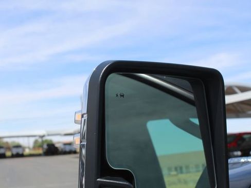 Used 2024 Chevrolet Silverado 2500 High Country w/ High Country Premium Package image 15