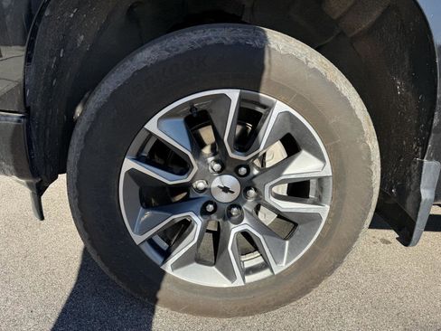 Used 2023 Chevrolet Silverado 1500 RST w/ Protection Package AWD/4WD image 15