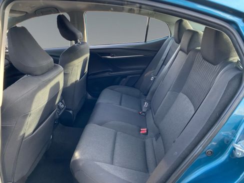 Used 2025 Toyota Camry LE w/ Convenience Package FWD image 13