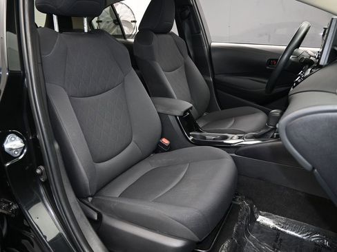 Used 2022 Toyota Corolla LE image 37