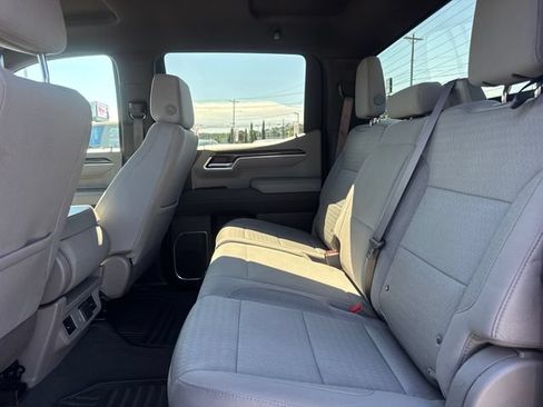 Used 2026 Chevrolet Silverado 1500 LT AWD/4WD image 11