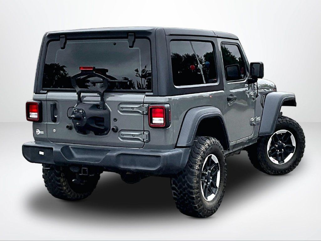 Used 2019 Jeep Wrangler Sport AWD/4WD image 3