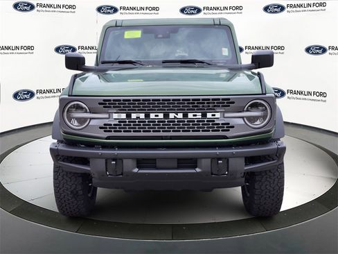 New 2025 Ford Bronco Badlands image 8