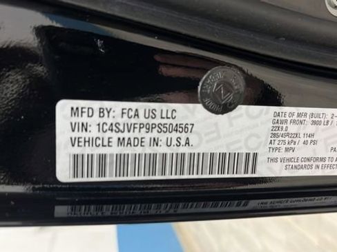 Used 2023 Jeep Grand Wagoneer Series II image 47