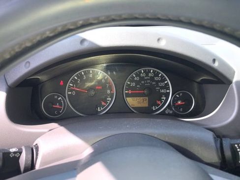 Used 2019 Nissan Frontier SL RWD image 23