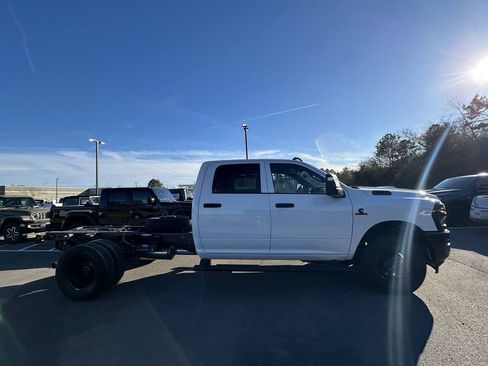 New 2026 RAM 3500 Tradesman image 2