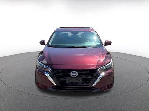 Used 2025 Nissan Sentra SV FWD image 4