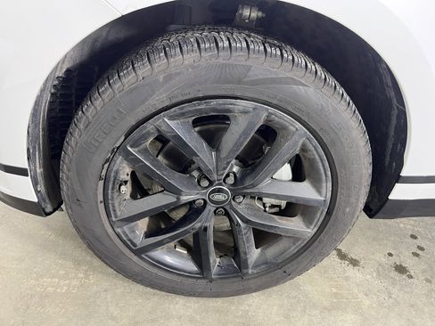 Used 2024 Land Rover Range Rover Velar Dynamic SE image 25