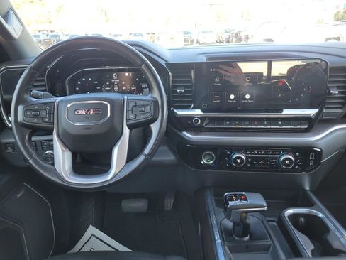 Used 2022 GMC Sierra 1500 SLT w/ SLT Convenience Package image 24