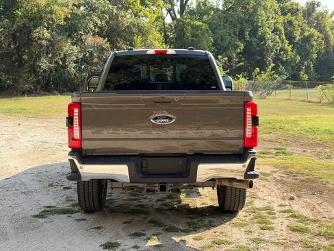 Used 2026 Ford F350 Lariat w/ Lariat Premium Package AWD/4WD image 3