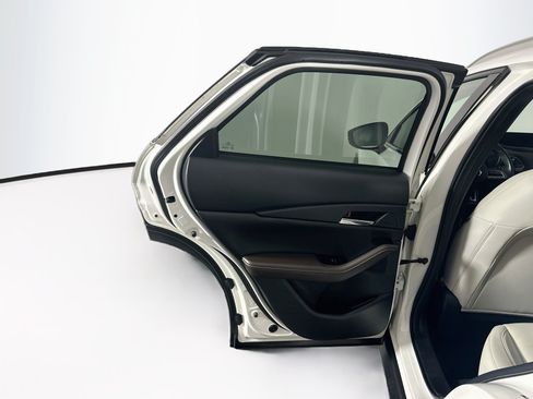 Used 2020 MAZDA CX-30 AWD w/ Premium Package image 28