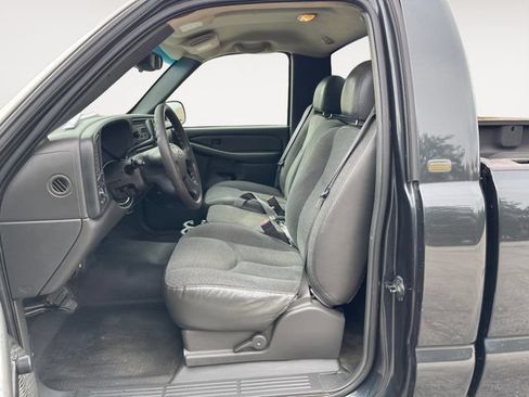 Used 2003 Chevrolet Silverado 1500 2WD Regular Cab w/ Exterior Appearance Package image 9