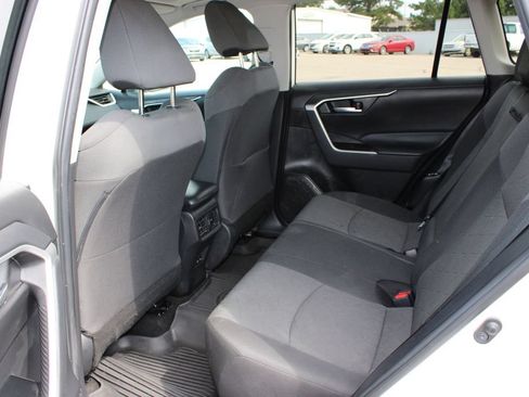 Used 2023 Toyota RAV4 XLE w/ Convenience Package FWD image 7