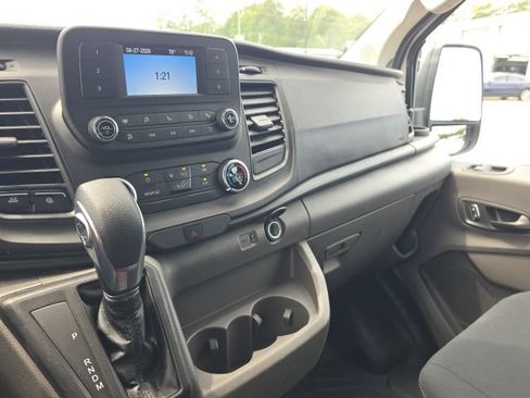 Used 2025 Ford Transit 250 Low Roof w/ Exterior Upgrade Package RWD image 20