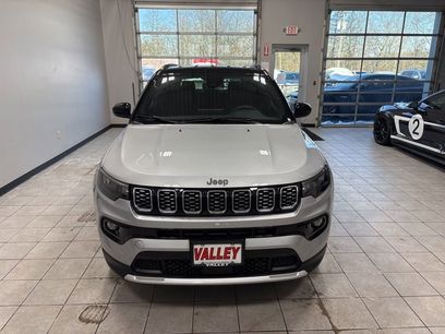 Used 2025 Jeep Compass Limited