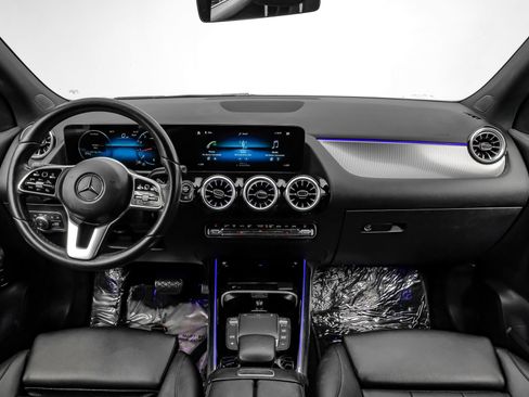 Used 2023 Mercedes-Benz GLA 250 image 17