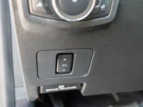 Used 2020 Ford F250 Lariat AWD/4WD image 24