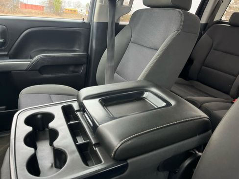 Used 2018 Chevrolet Silverado 2500 LT image 29