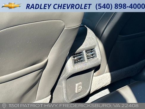 Used 2020 Chevrolet Equinox Premier image 20