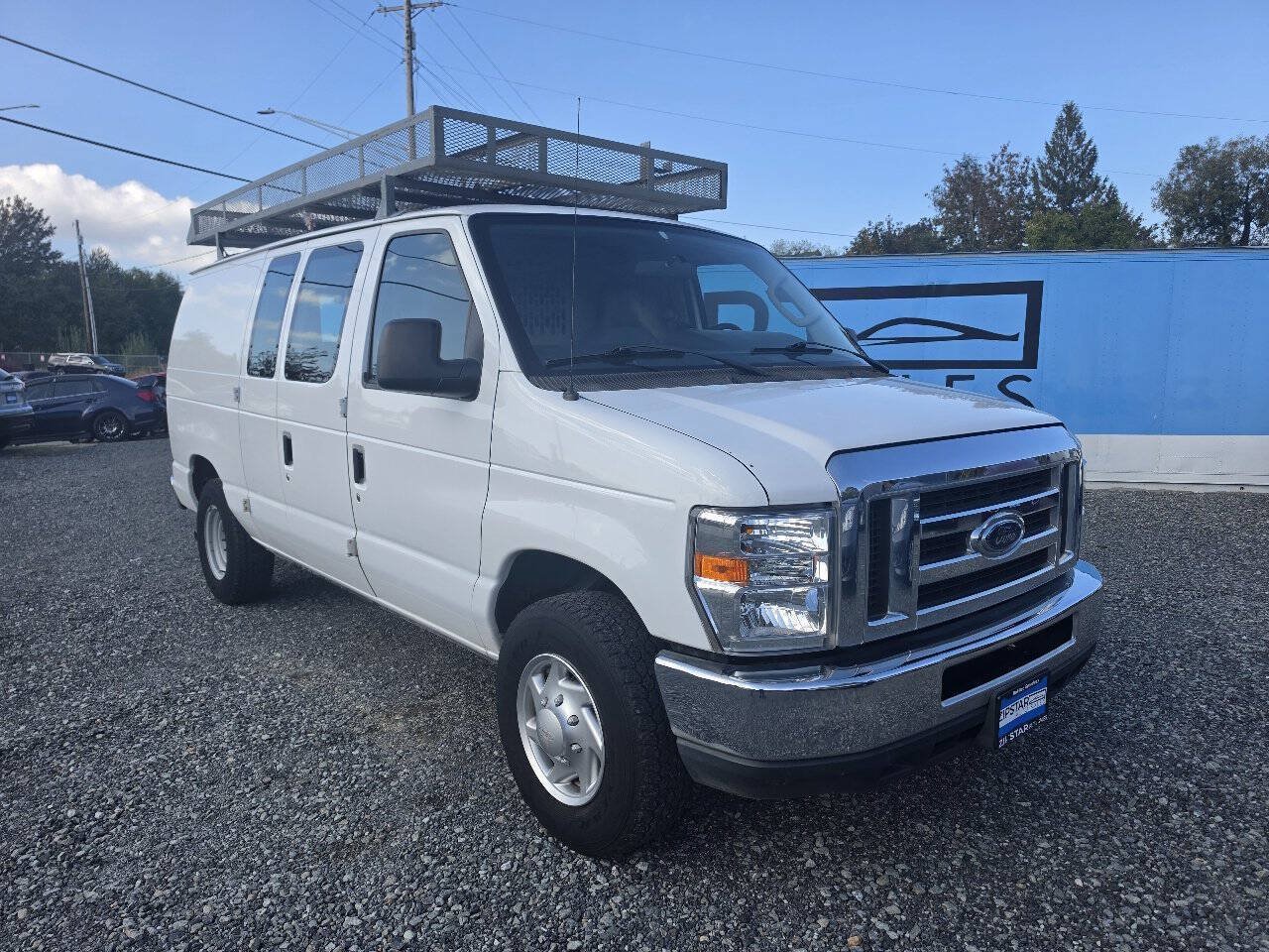 Used 2014 Ford E-250 and Econoline 250 RWD image 1