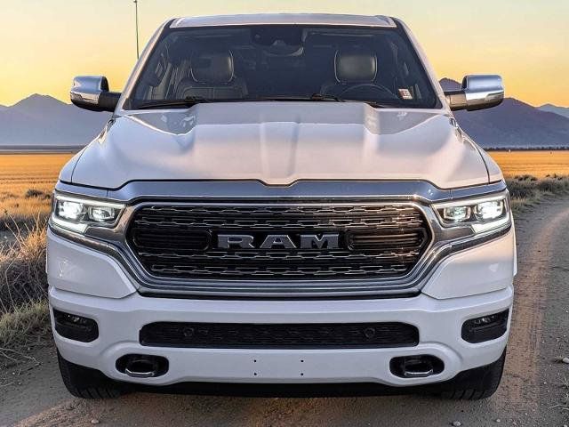 Used 2023 RAM 1500 Limited w/ Body-Colour Bumper Group AWD/4WD image 9