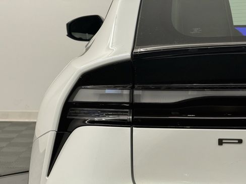 New 2026 Toyota Prius XSE image 9