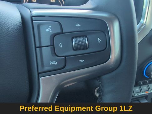 Used 2022 Chevrolet Silverado 1500 LTZ w/ Safety Package II image 18