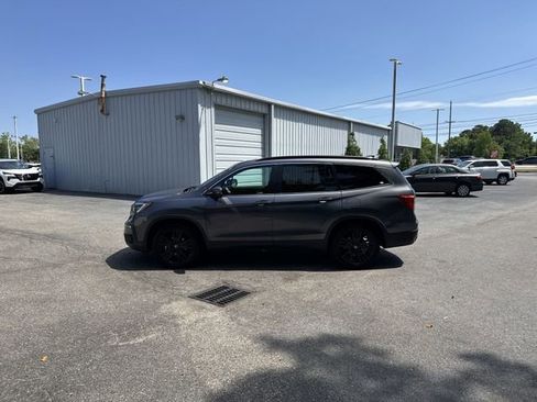 Used 2021 Honda Pilot Special Edition image 8