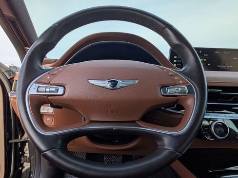 Used 2023 Genesis G80 2.5T image 17