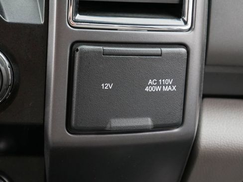 Used 2020 Ford F350 XLT image 25