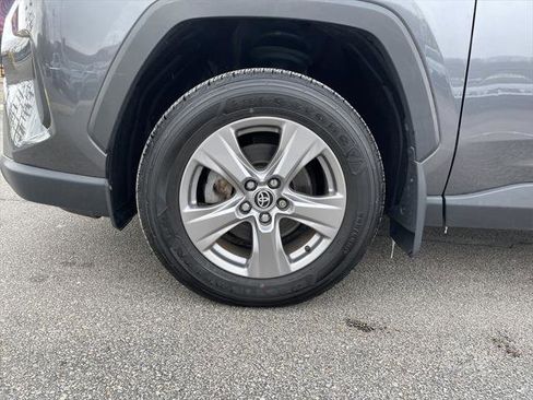 Certified 2022 Toyota RAV4 LE image 9