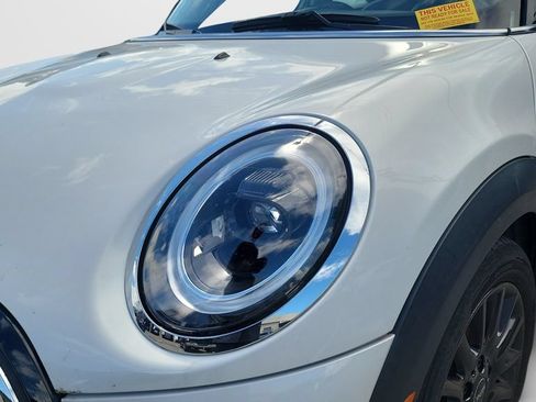 Used 2024 MINI Cooper 4-Door Hardtop FWD image 6